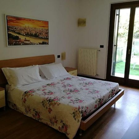 Home Sweet Home Castelnuovo del Garda Exteriör bild